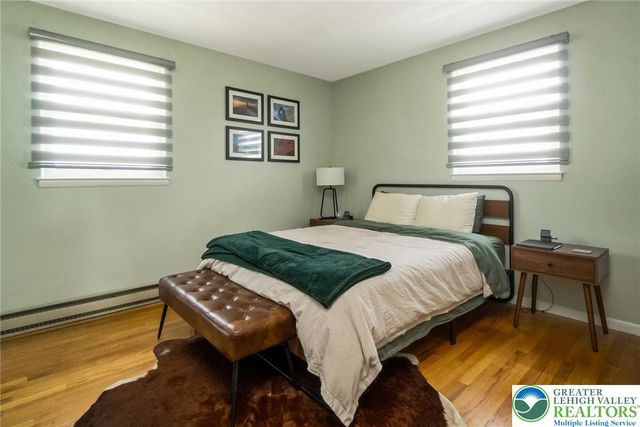98 West 26th Street, Northampton Boro, PA 18067