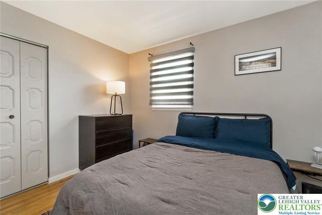 98 West 26th Street, Northampton Boro, PA 18067