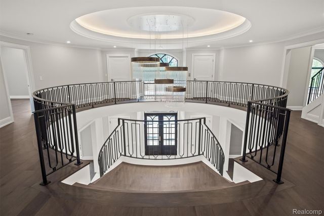 5305 Elmgate Bay Drive, Orchard Lake Village, MI 48324