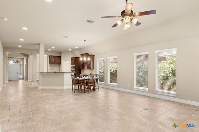 2989 Saddlehorn Drive, Seguin, TX 78155