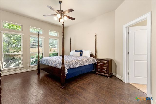 2989 Saddlehorn Drive, Seguin, TX 78155
