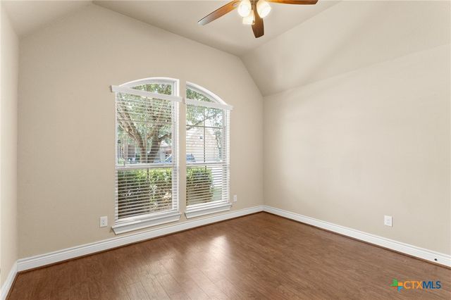 2989 Saddlehorn Drive, Seguin, TX 78155