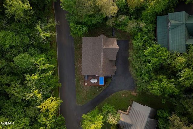 2359 Alpine Village Way, Pigeon Forge, TN 37863