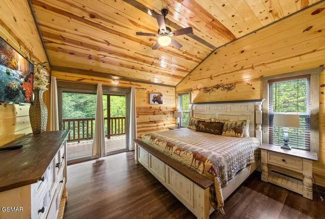2359 Alpine Village Way, Pigeon Forge, TN 37863