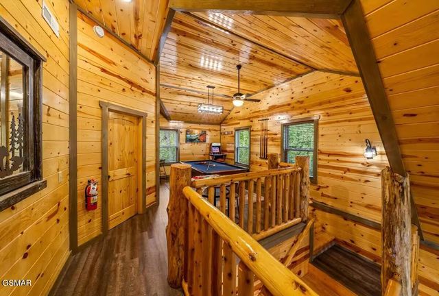 2359 Alpine Village Way, Pigeon Forge, TN 37863