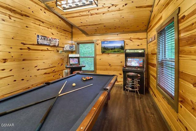 2359 Alpine Village Way, Pigeon Forge, TN 37863