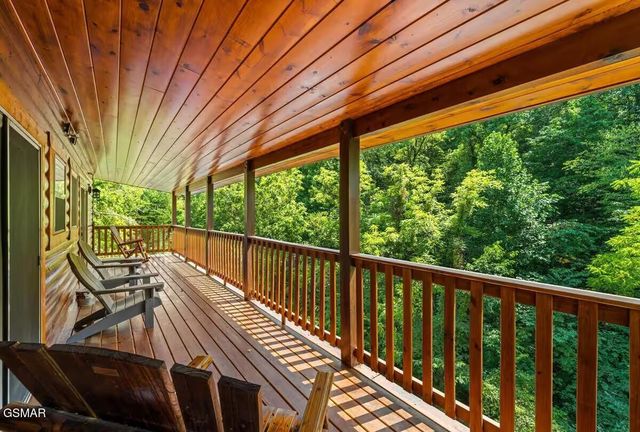 2359 Alpine Village Way, Pigeon Forge, TN 37863