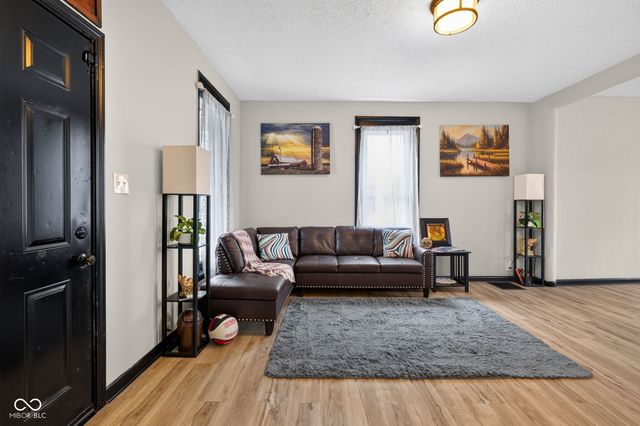 404 N Grant Avenue, Indianapolis, IN 46201