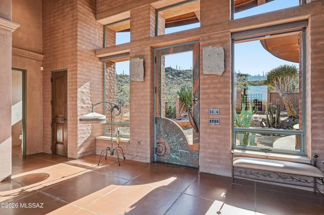 6780 W Banded Gecko Way, Tucson, AZ 85745