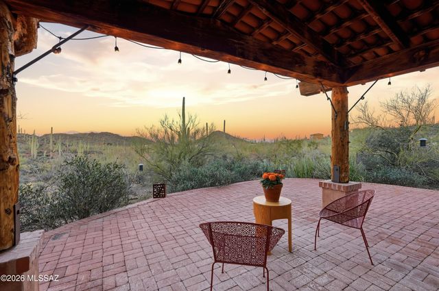 6780 W Banded Gecko Way, Tucson, AZ 85745