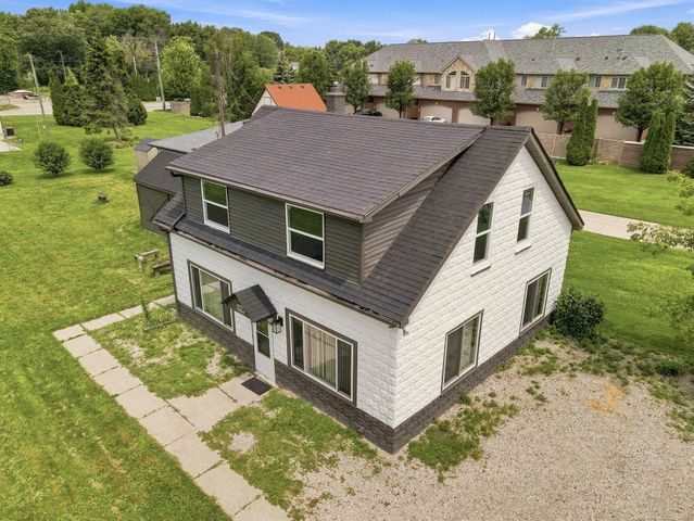 47561 Forton St Street, Chesterfield, MI 48047