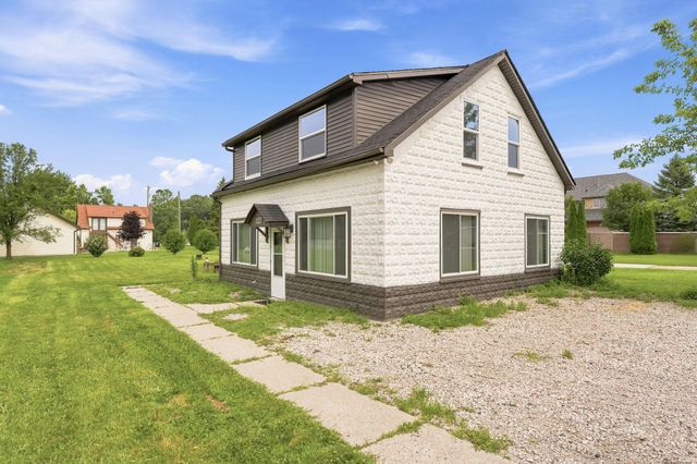 47561 Forton St Street, Chesterfield, MI 48047