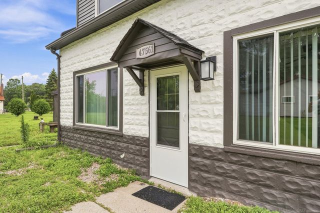 47561 Forton St Street, Chesterfield, MI 48047