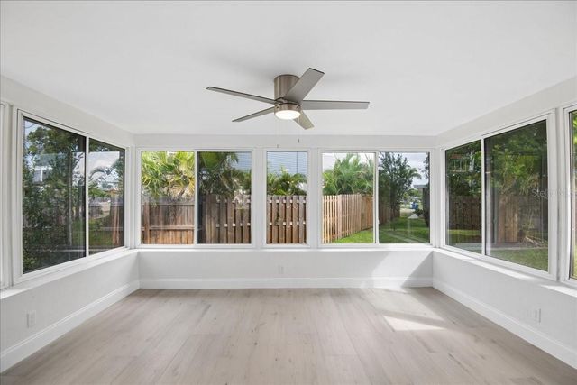 548 BAYWOOD DRIVE S, Dunedin, FL 34698