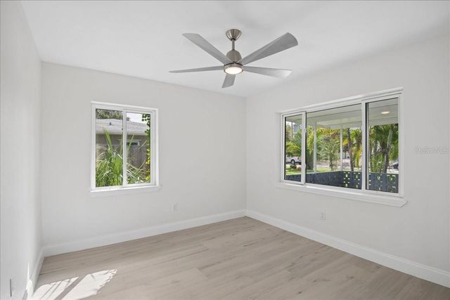 548 BAYWOOD DRIVE S, Dunedin, FL 34698