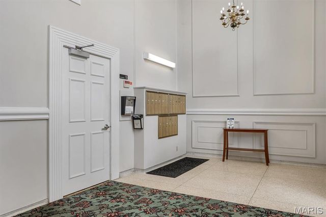 2335 Manor Grove Drive 10, Chesterfield, MO 63017
