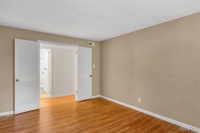 2335 Manor Grove Drive 10, Chesterfield, MO 63017