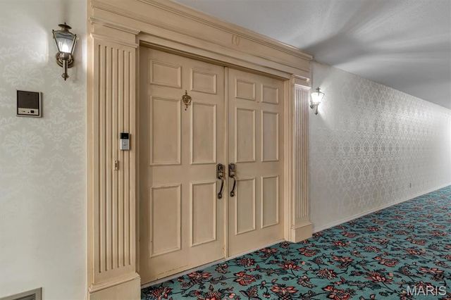 2335 Manor Grove Drive 10, Chesterfield, MO 63017