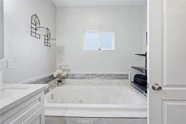 5981 Mitchell, Riverside, CA 92505