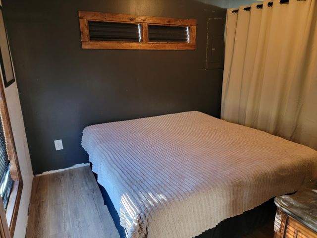 17196 Farm Road 2030, Aurora, MO 65605