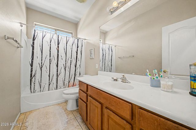 6824 S 68TH Drive, Laveen, AZ 85339