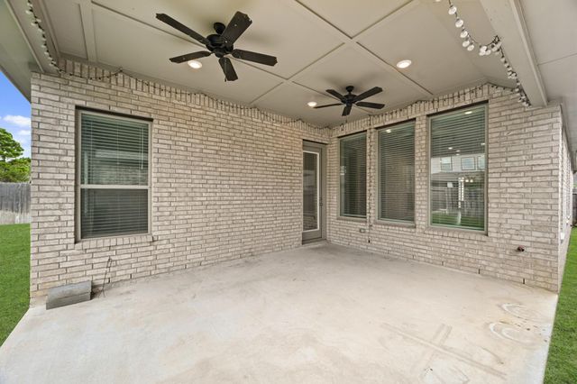 15019 Mulberry Hallow Street, Conroe, TX 77302