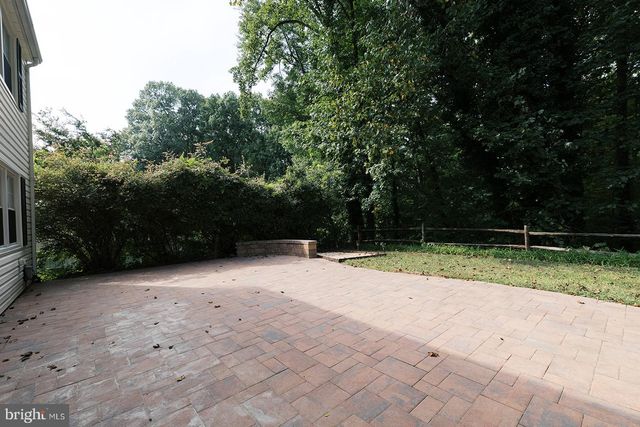 12824 MOUNT ROYAL LN, Fairfax, VA 22033