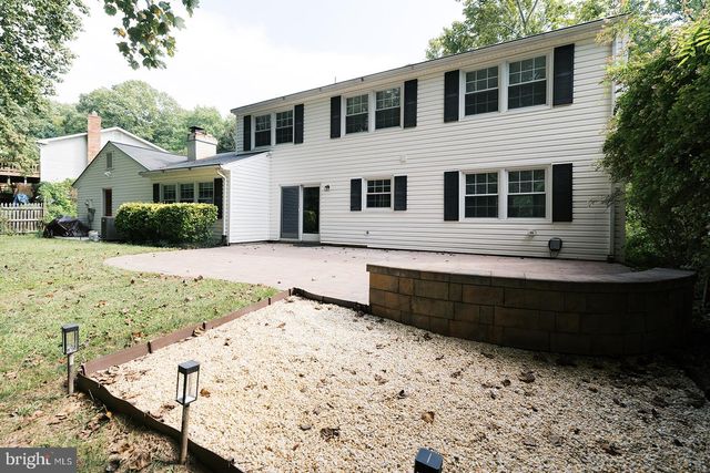 12824 MOUNT ROYAL LN, Fairfax, VA 22033