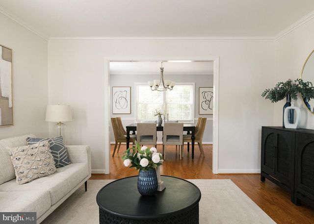 12824 MOUNT ROYAL LN, Fairfax, VA 22033