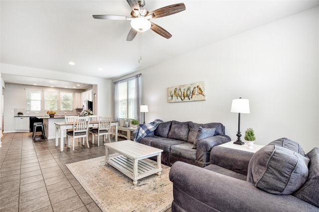 1124 Nevarez, Kyle, TX 78640