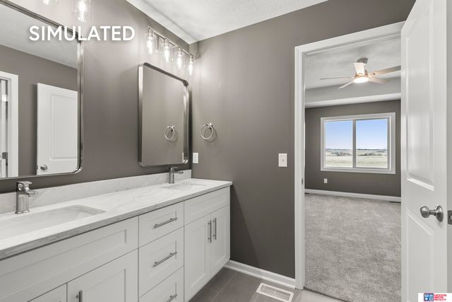 10343 S 77th Street, Lincoln, NE 68516