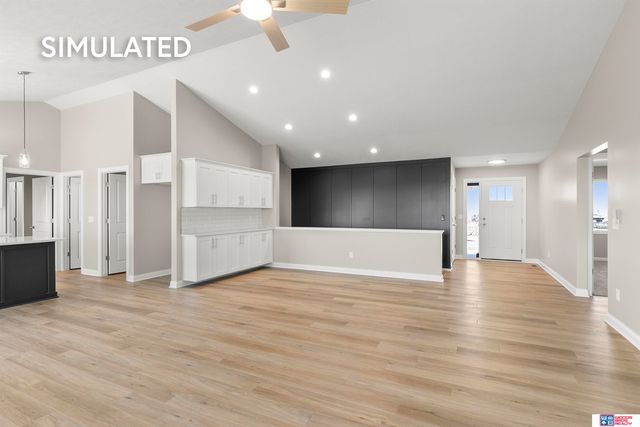 10343 S 77th Street, Lincoln, NE 68516