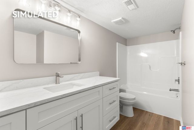 10343 S 77th Street, Lincoln, NE 68516