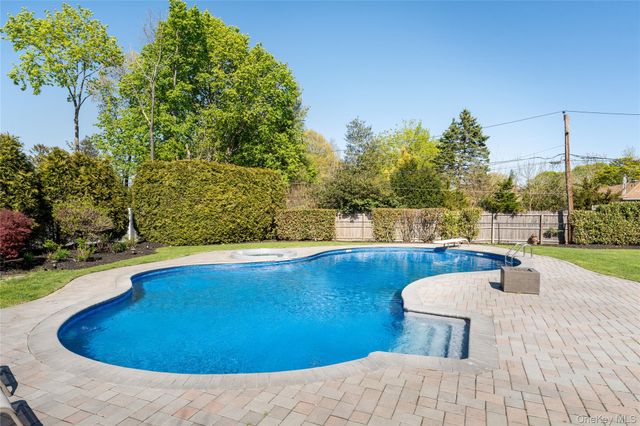 53 Burr Road, East Northport, NY 11731