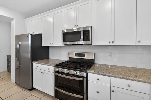 7545 Souffle Way, Sacramento, CA 95829