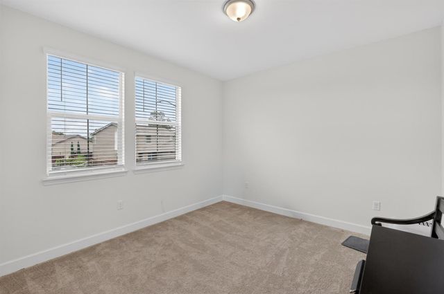 7545 Souffle Way, Sacramento, CA 95829