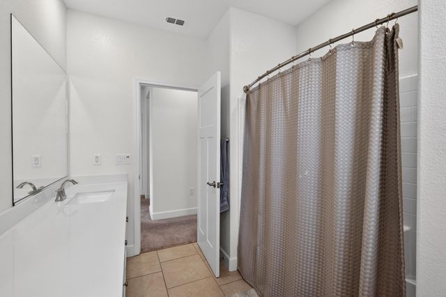 7545 Souffle Way, Sacramento, CA 95829