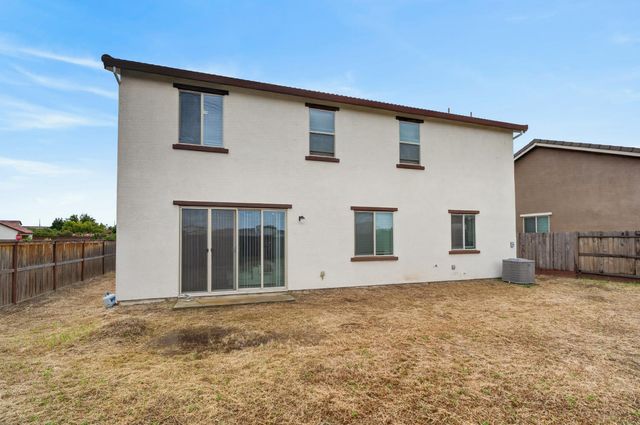 7545 Souffle Way, Sacramento, CA 95829