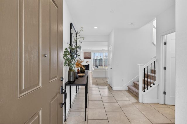 7545 Souffle Way, Sacramento, CA 95829