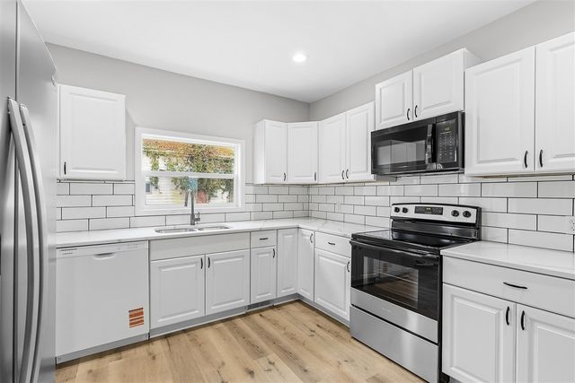 365 White Pigeon Street, Constantine, MI 49042