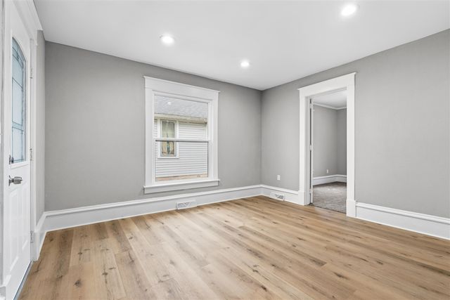 365 White Pigeon Street, Constantine, MI 49042