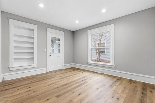 365 White Pigeon Street, Constantine, MI 49042