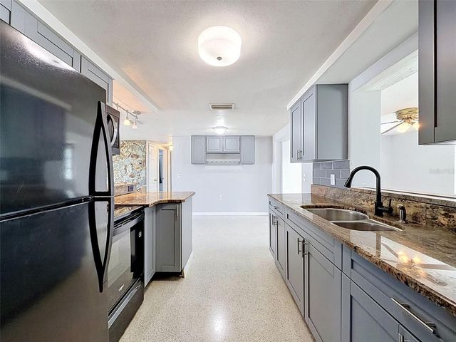12800 5TH ISLE, Hudson, FL 34667