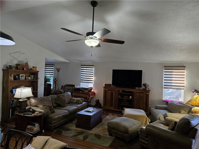 147 Kesler Dr, Cook Twp, PA 15677