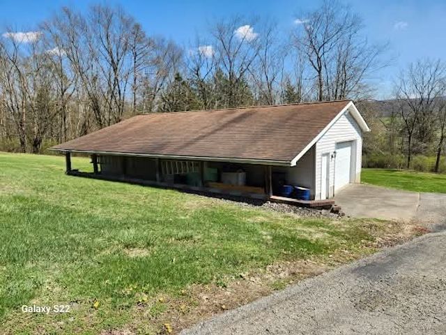 147 Kesler Dr, Cook Twp, PA 15677