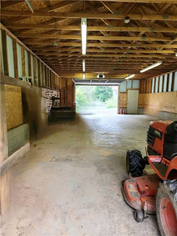 147 Kesler Dr, Cook Twp, PA 15677