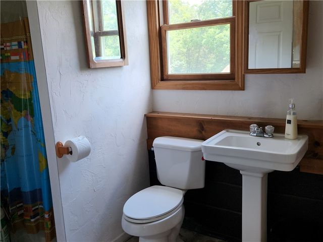 147 Kesler Dr, Cook Twp, PA 15677