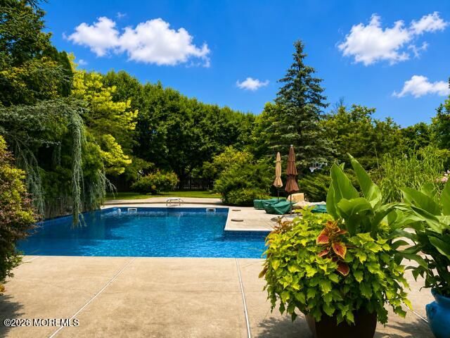 5 Lucas Lane, Millstone, NJ 08510
