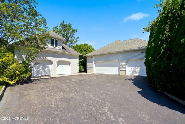 5 Lucas Lane, Millstone, NJ 08510