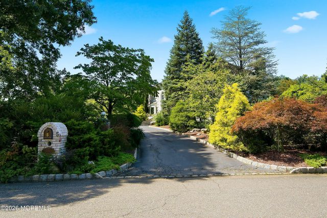 5 Lucas Lane, Millstone, NJ 08510